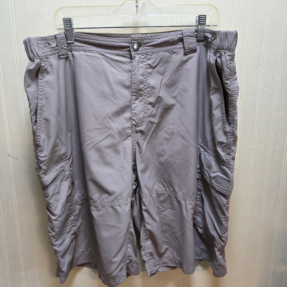 Columbia Cargo Shorts Mens 40 Gray Nylon Microfiber 12 Inseam Travel Hiking